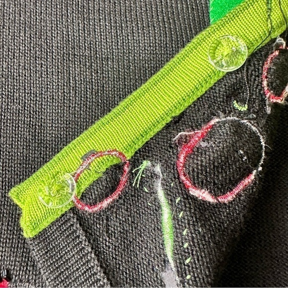 Victoria Harbour Vintage Beaded Lady Bug Sweater. Size Medium - Picture 8 of 8